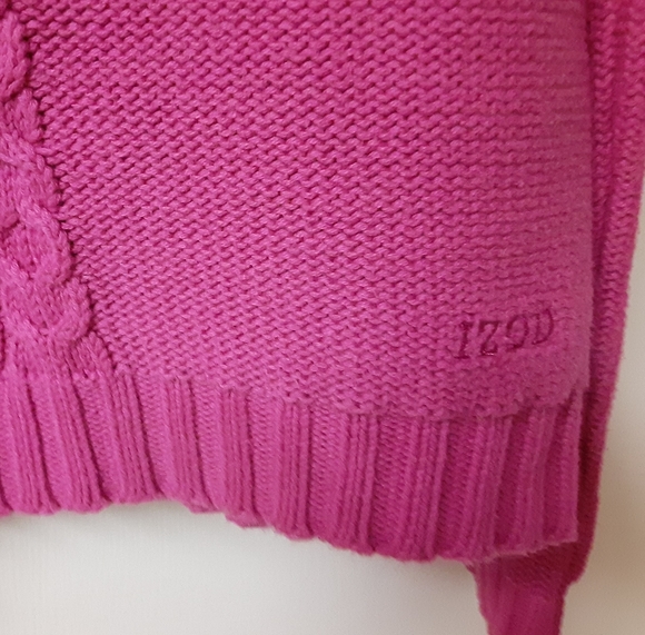 Izod Sweater - Picture 4 of 5